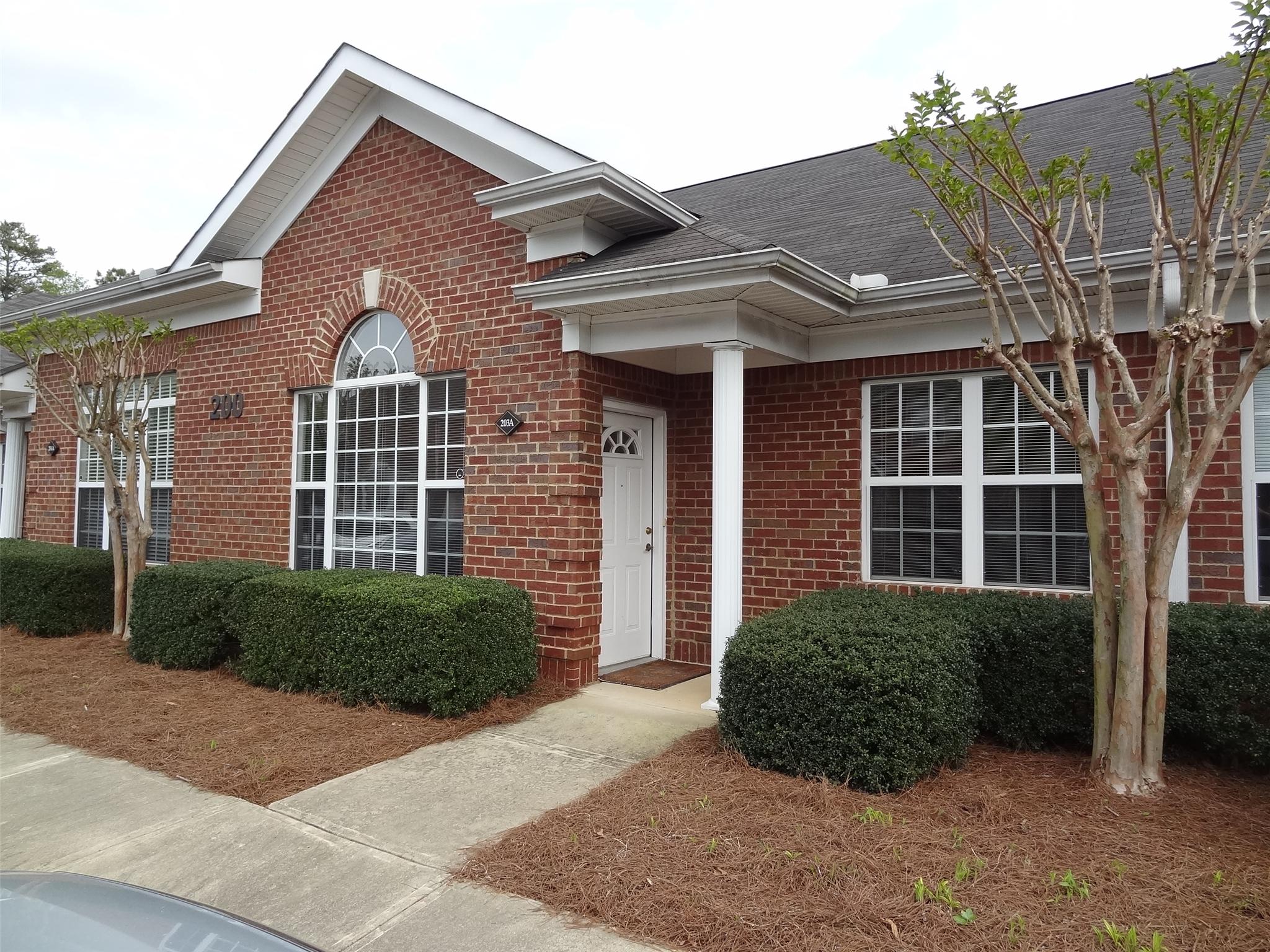 3883 Rogers Bridge Rd, Duluth, GA 30097 photo 1