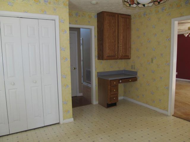 105 Colonial Ct, Lagrange, GA 30240 photo 7