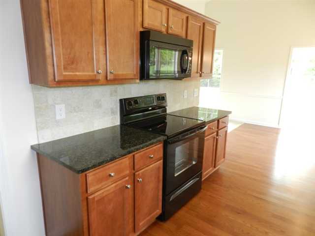 145 Carrington Dr, Commerce, GA 30529 photo 10