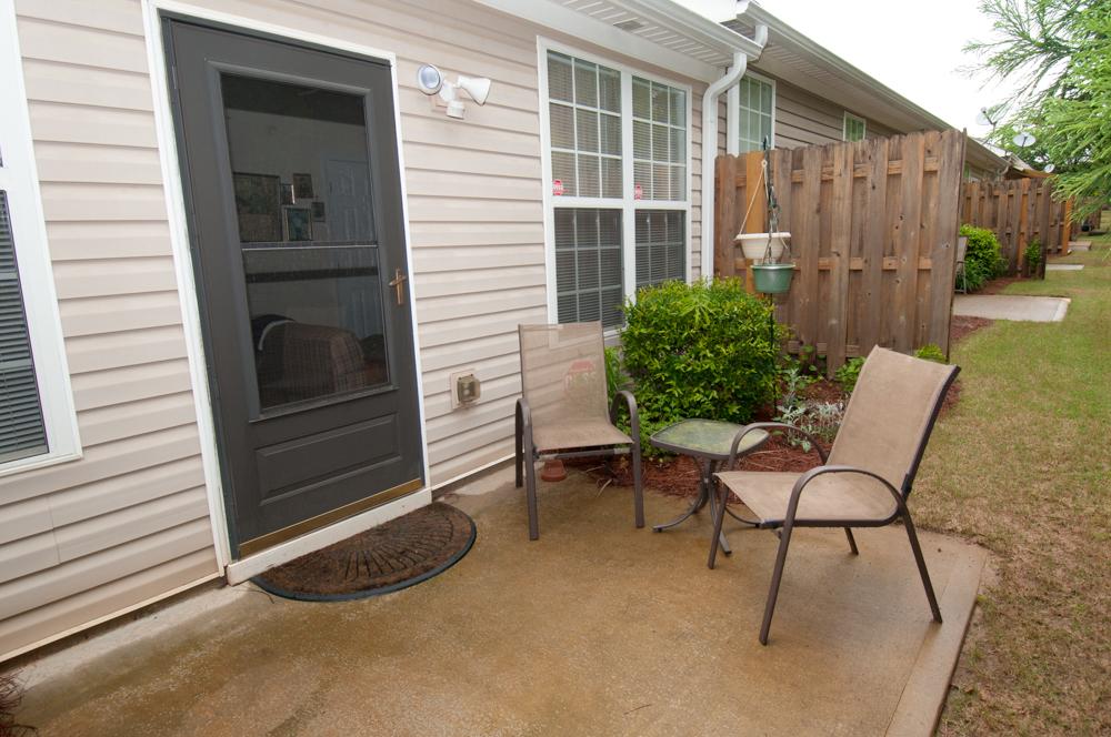 226 Riverstone Pl, Canton, GA 30114 photo 4