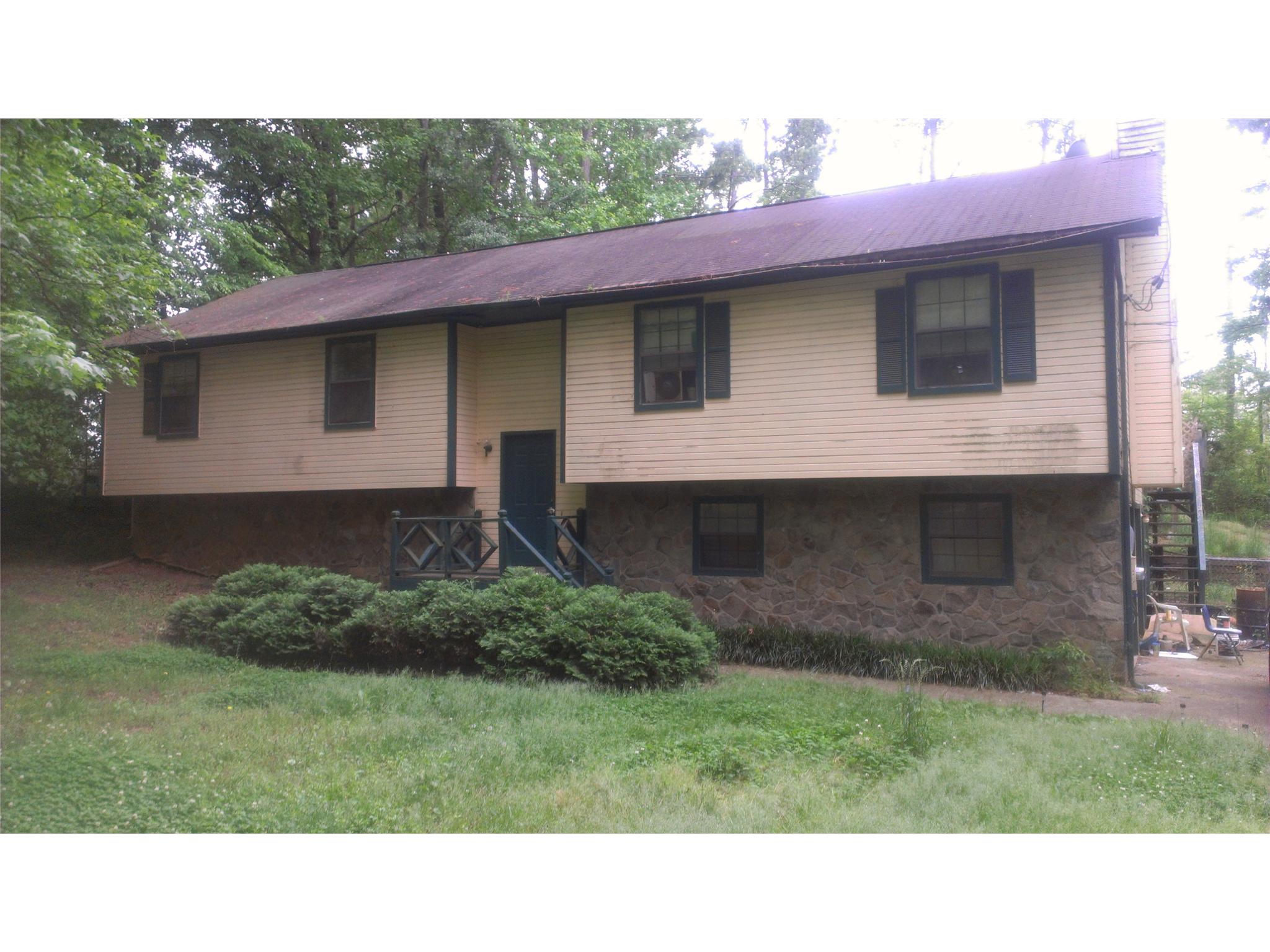 5993 Stagecoach Rd, Rex, GA 30273 photo 1