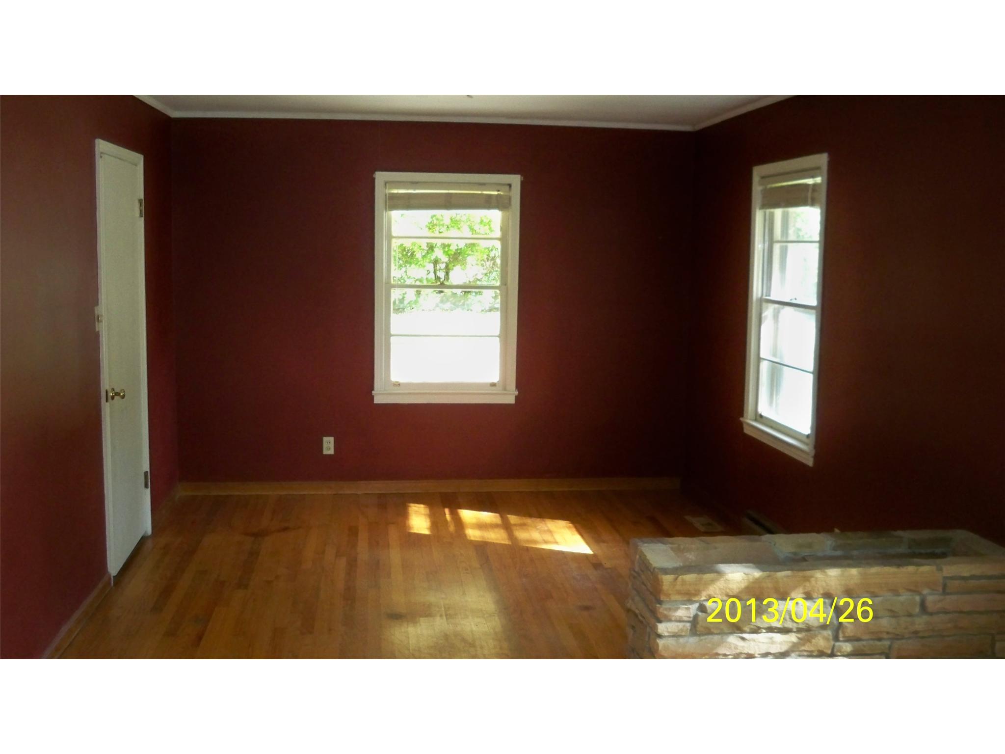 426 Valley Dr, Toccoa, GA 30577 photo 5