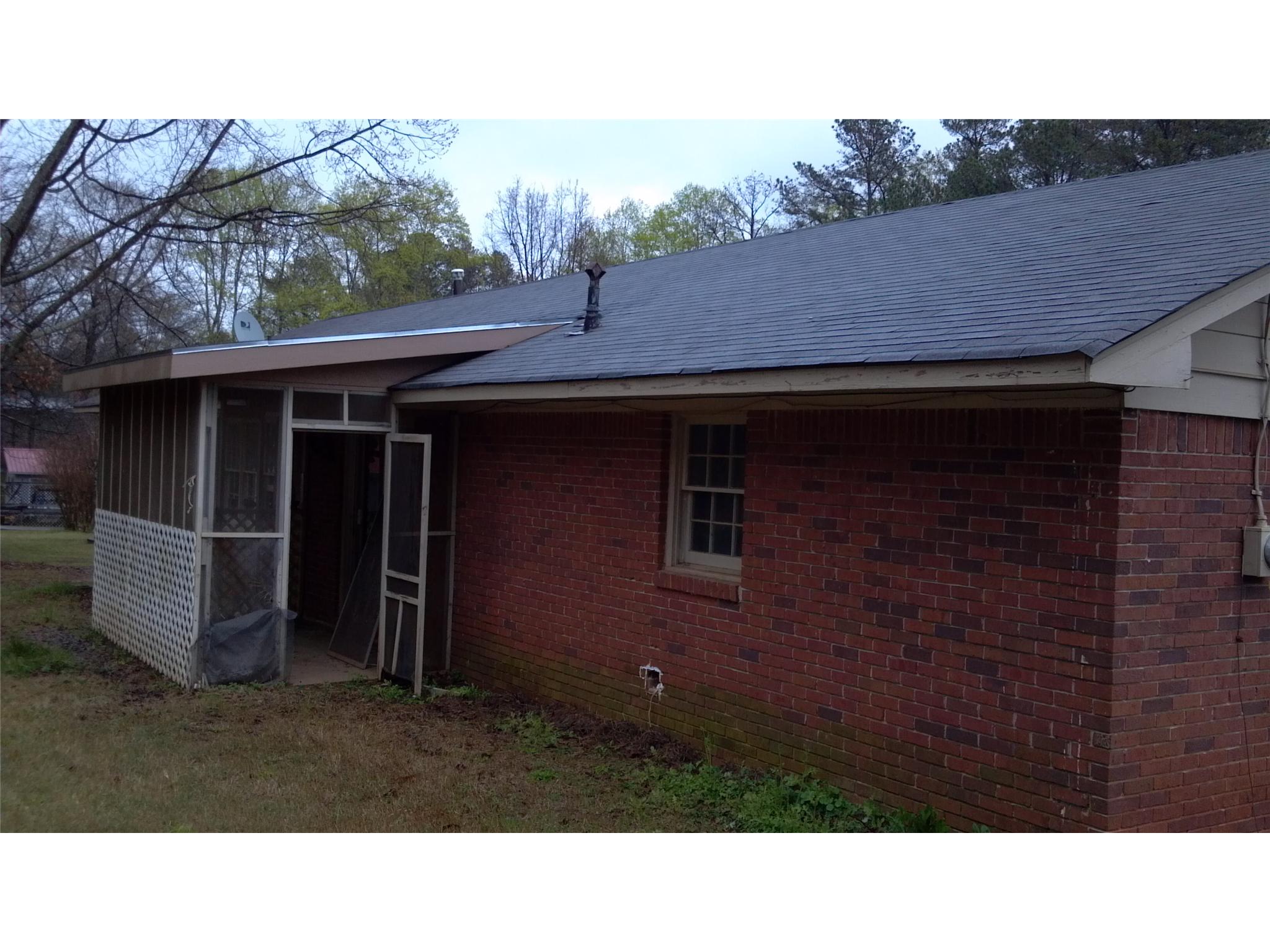 1397 Jefferson Dr, Monroe, GA 30656 photo 2