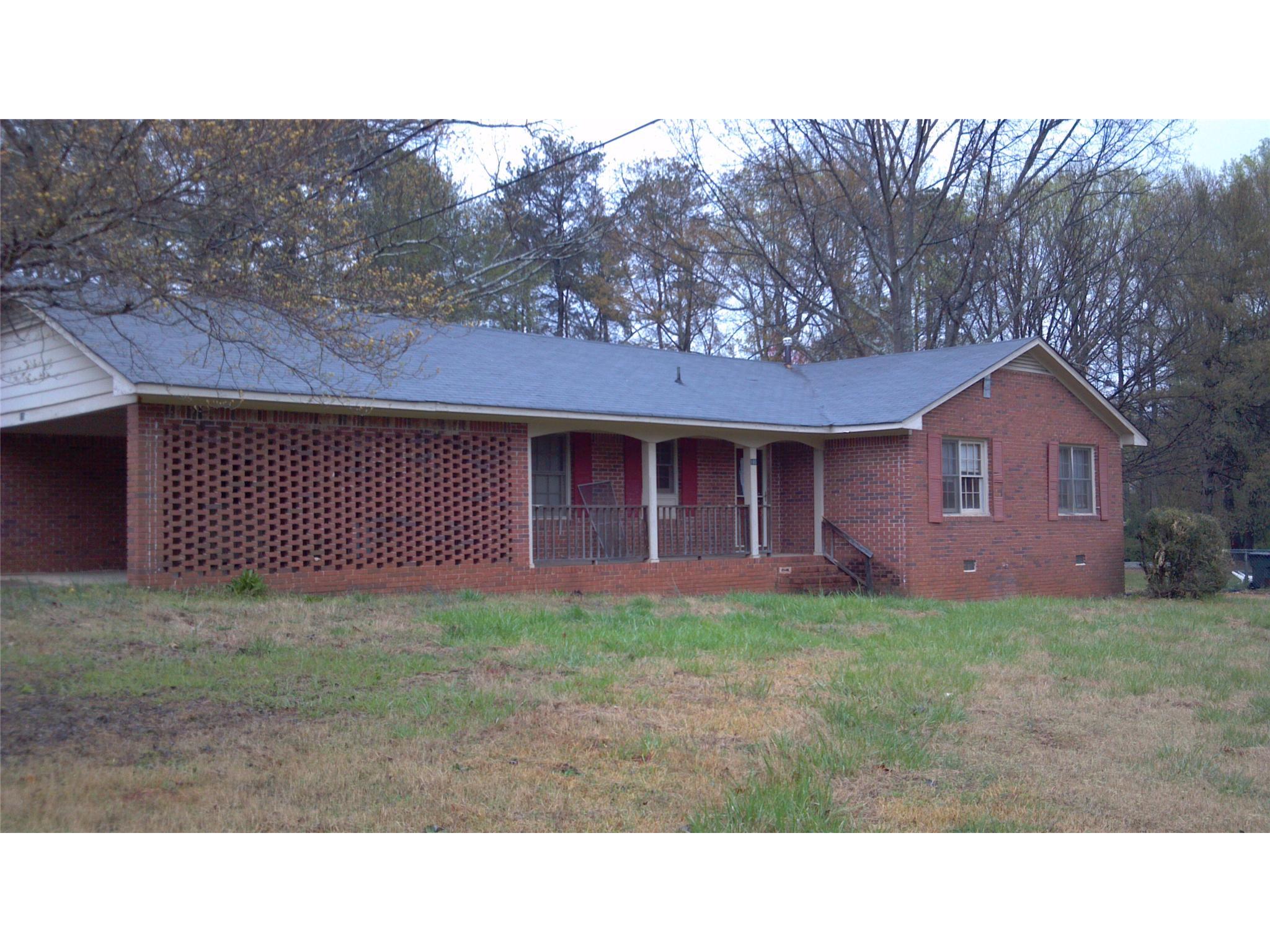 1397 Jefferson Dr, Monroe, GA 30656 photo 1