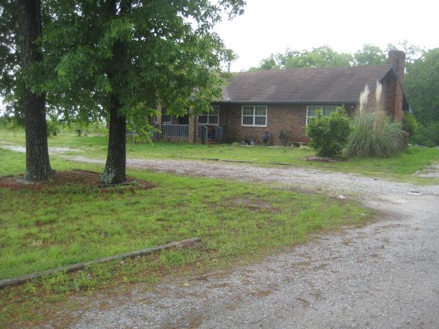 2298 Five Points Rd, Waco, GA 30182 photo 2