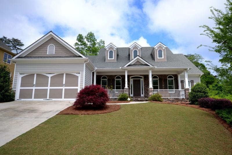2016 Democracy Dr, Buford, GA 30519 photo 1