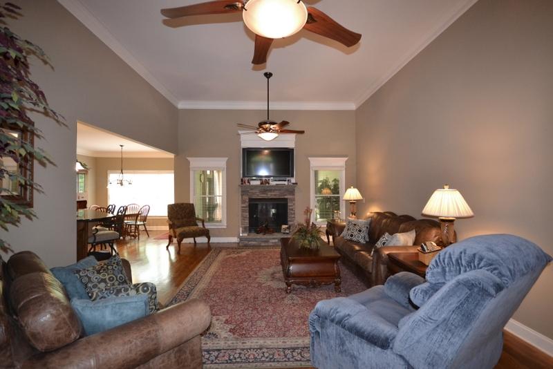 2016 Democracy Dr, Buford, GA 30519 photo 6