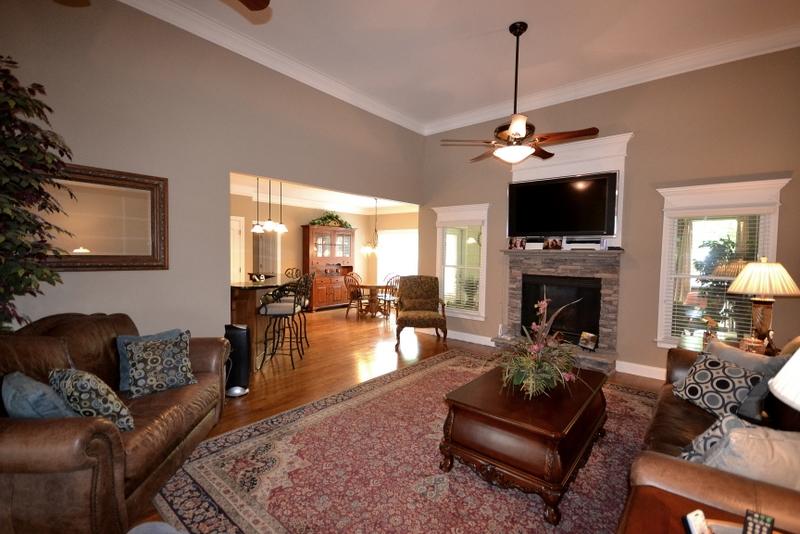 2016 Democracy Dr, Buford, GA 30519 photo 7
