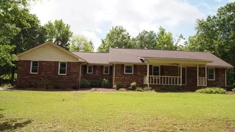 28 Williamson Dr, Williamson, GA 30292 photo 1