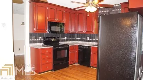 28 Williamson Dr, Williamson, GA 30292 photo 6