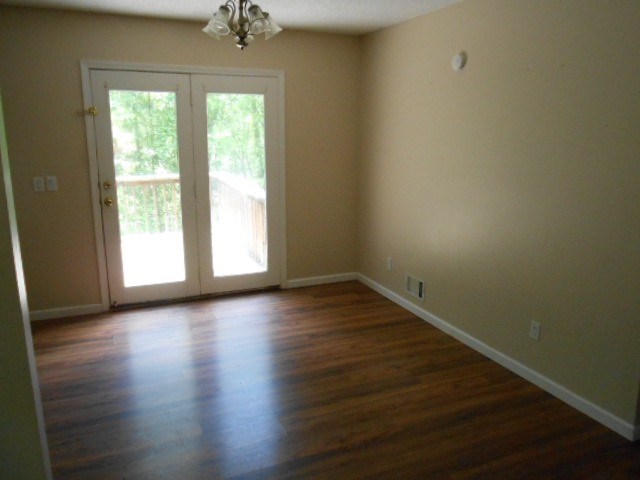 5335 Pine Forest Rd, Gainesville, GA 30504 photo 3