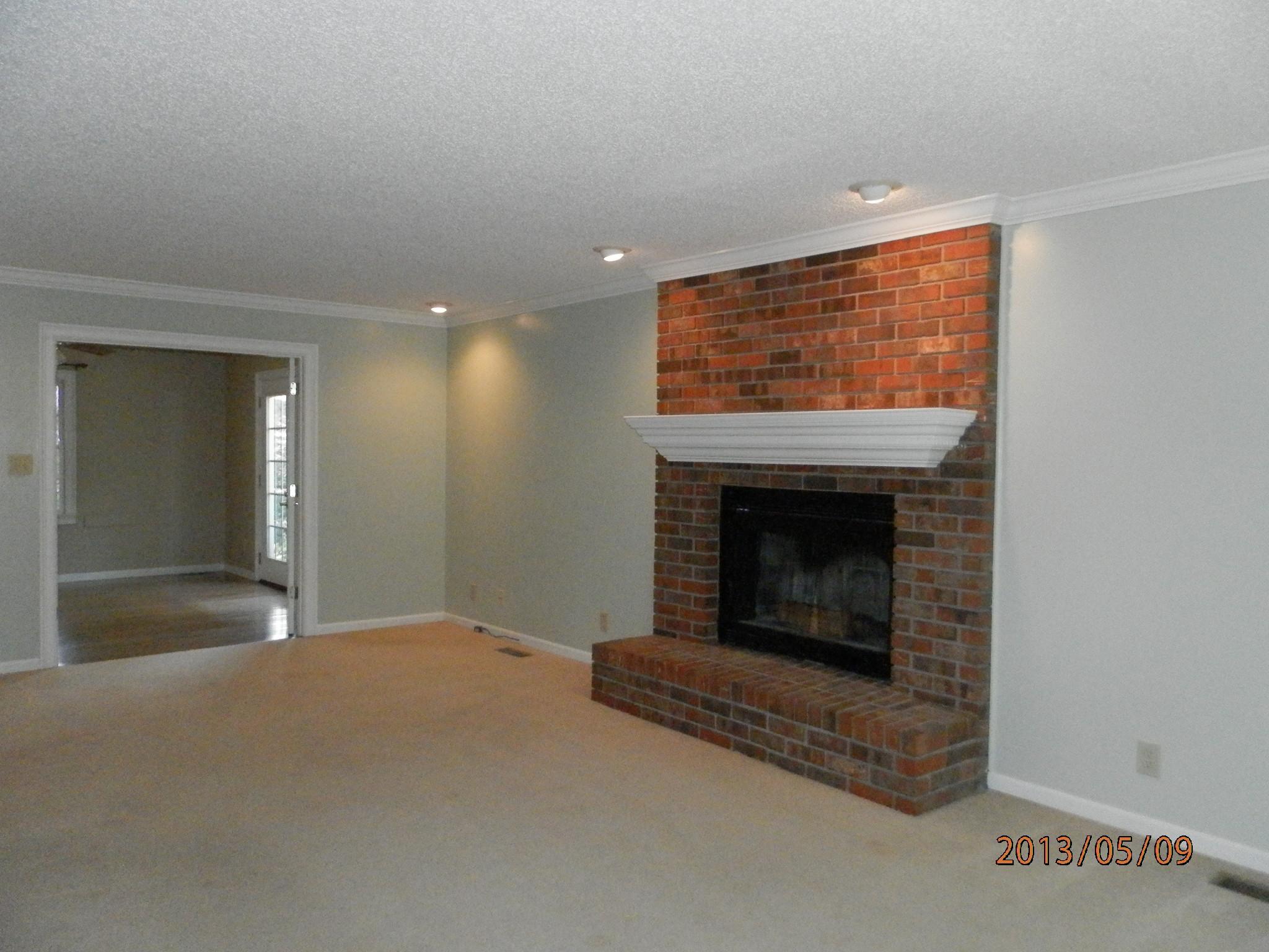 107 Crawford Manor Dr, Toccoa, GA 30577 photo 4