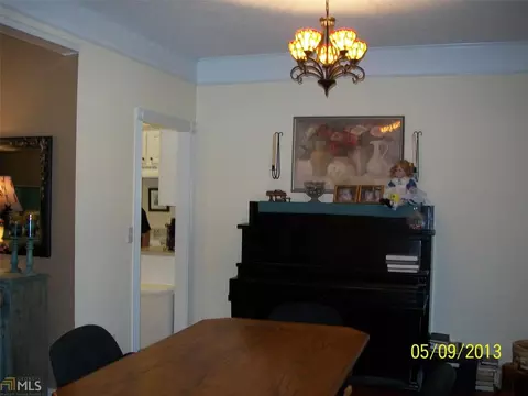 304 Crestview Trce, Gray, GA 31032 photo 2