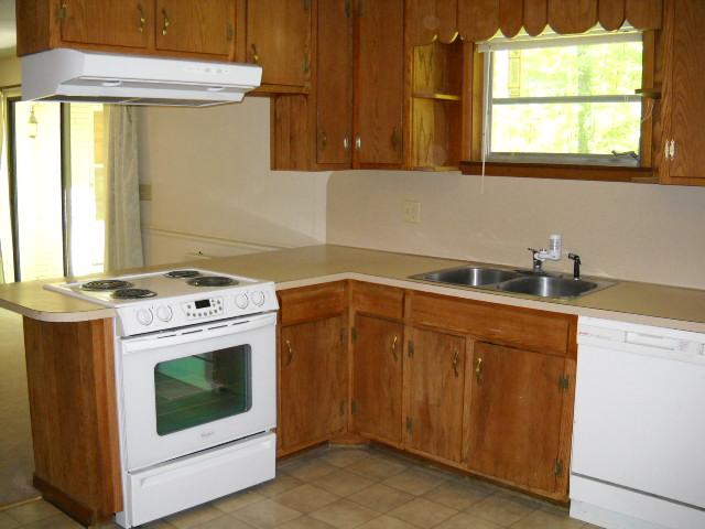 176 Lakeside Dr, Mount Airy, GA 30563 photo 10