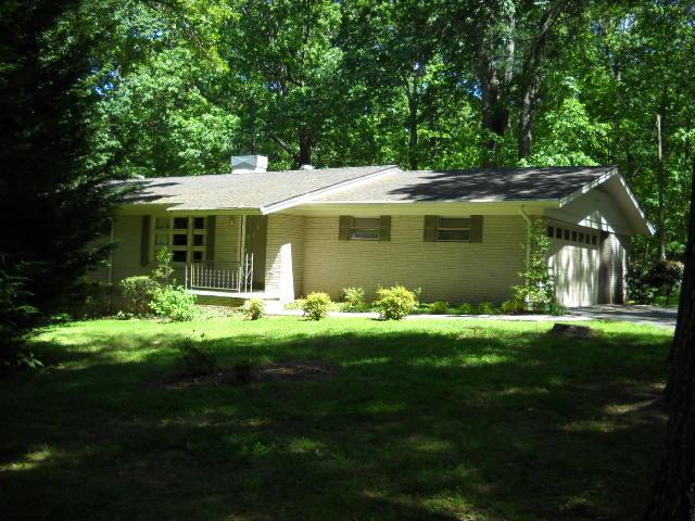 176 Lakeside Dr, Mount Airy, GA 30563 photo 4