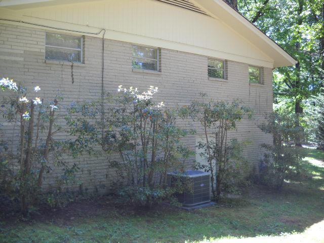 176 Lakeside Dr, Mount Airy, GA 30563 photo 5