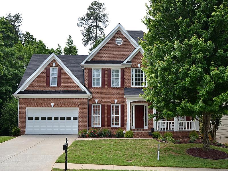1484 Oglethorpe Dr, Suwanee, GA 30024 photo 1