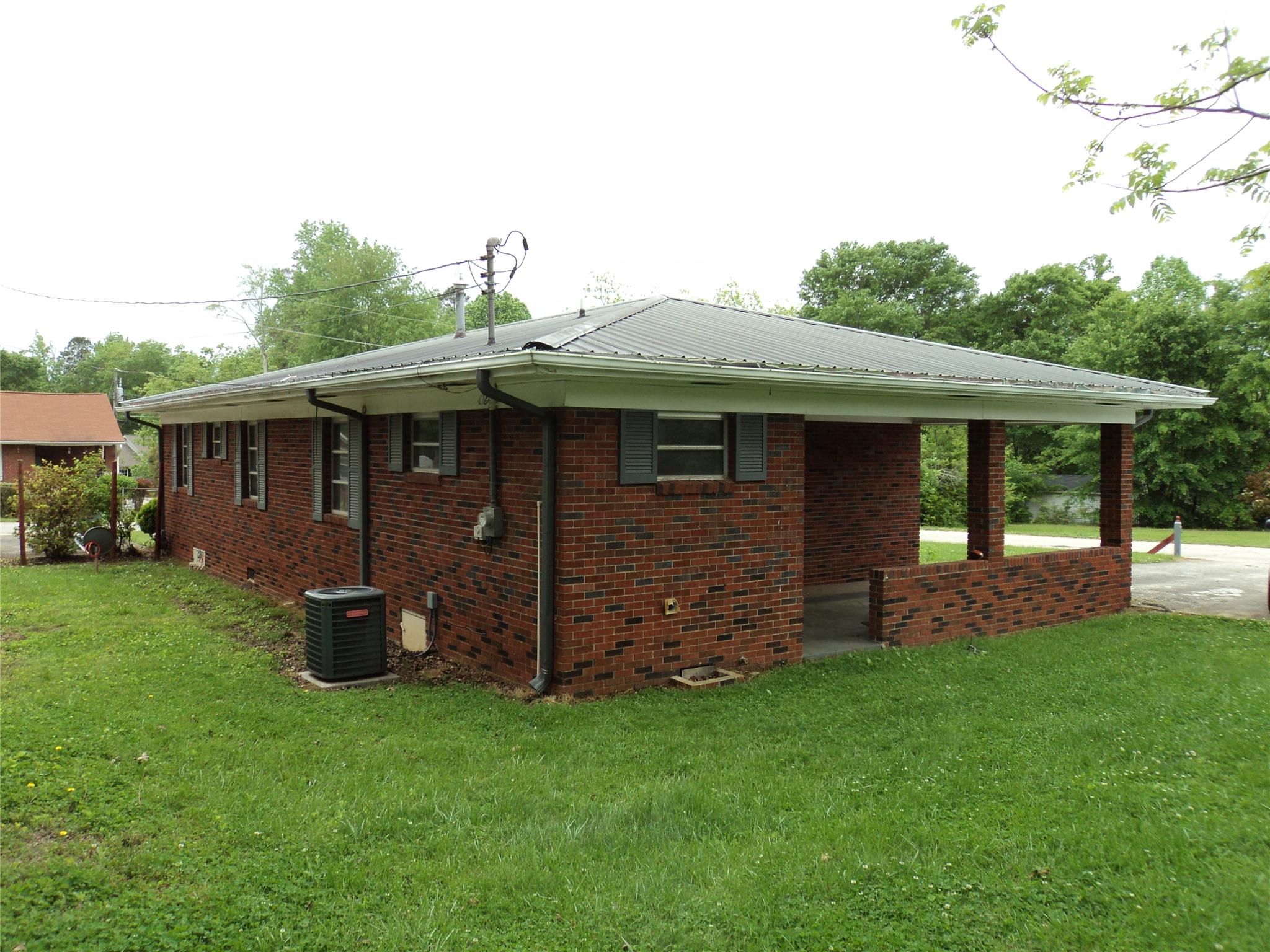 168 Crow St, Cornelia, GA 30531 photo 5