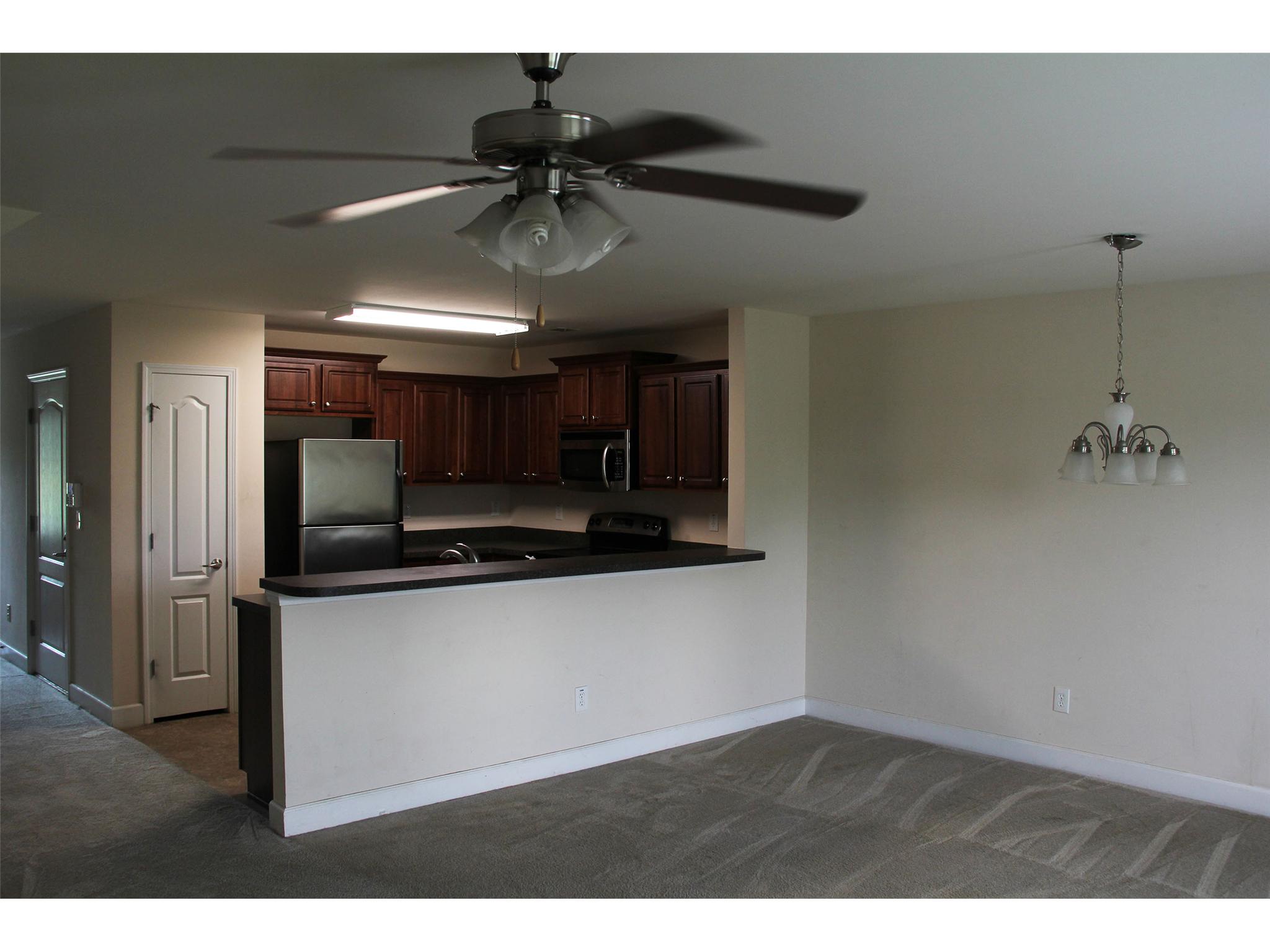 5238 Carrie Dr, Morrow, GA 30260 photo 3