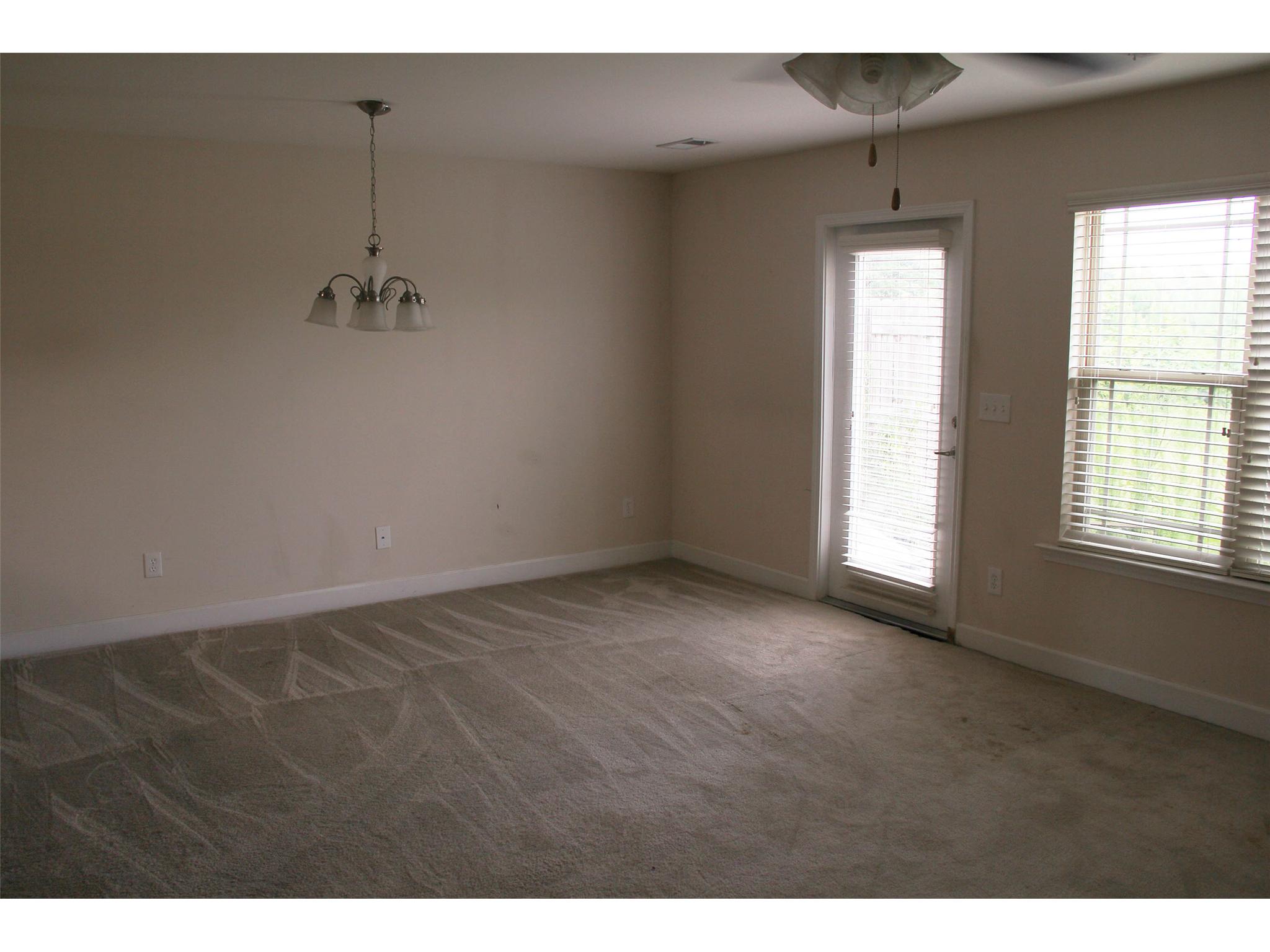 5238 Carrie Dr, Morrow, GA 30260 photo 4