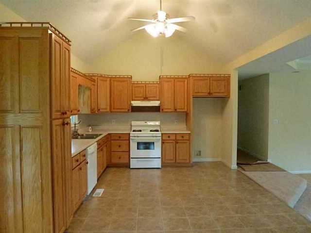 122 Mountain Vw, Buchanan, GA 30113 photo 4