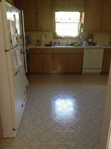 723 Crestview Dr, Bethlehem, GA 30620 photo 4