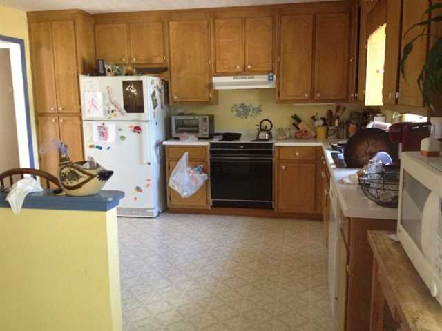723 Crestview Dr, Bethlehem, GA 30620 photo 3