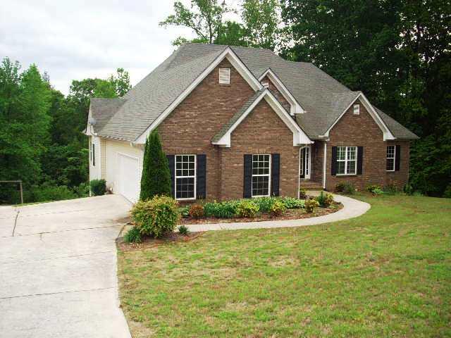 545 Oconee Ln, Commerce, GA 30529 photo 6