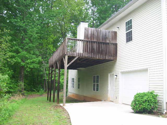 545 Oconee Ln, Commerce, GA 30529 photo 3