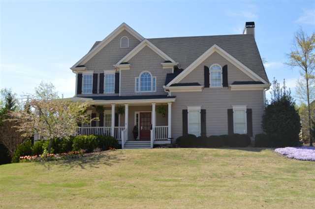 8930 Forest Path Dr, Gainesville, GA 30506 photo 2