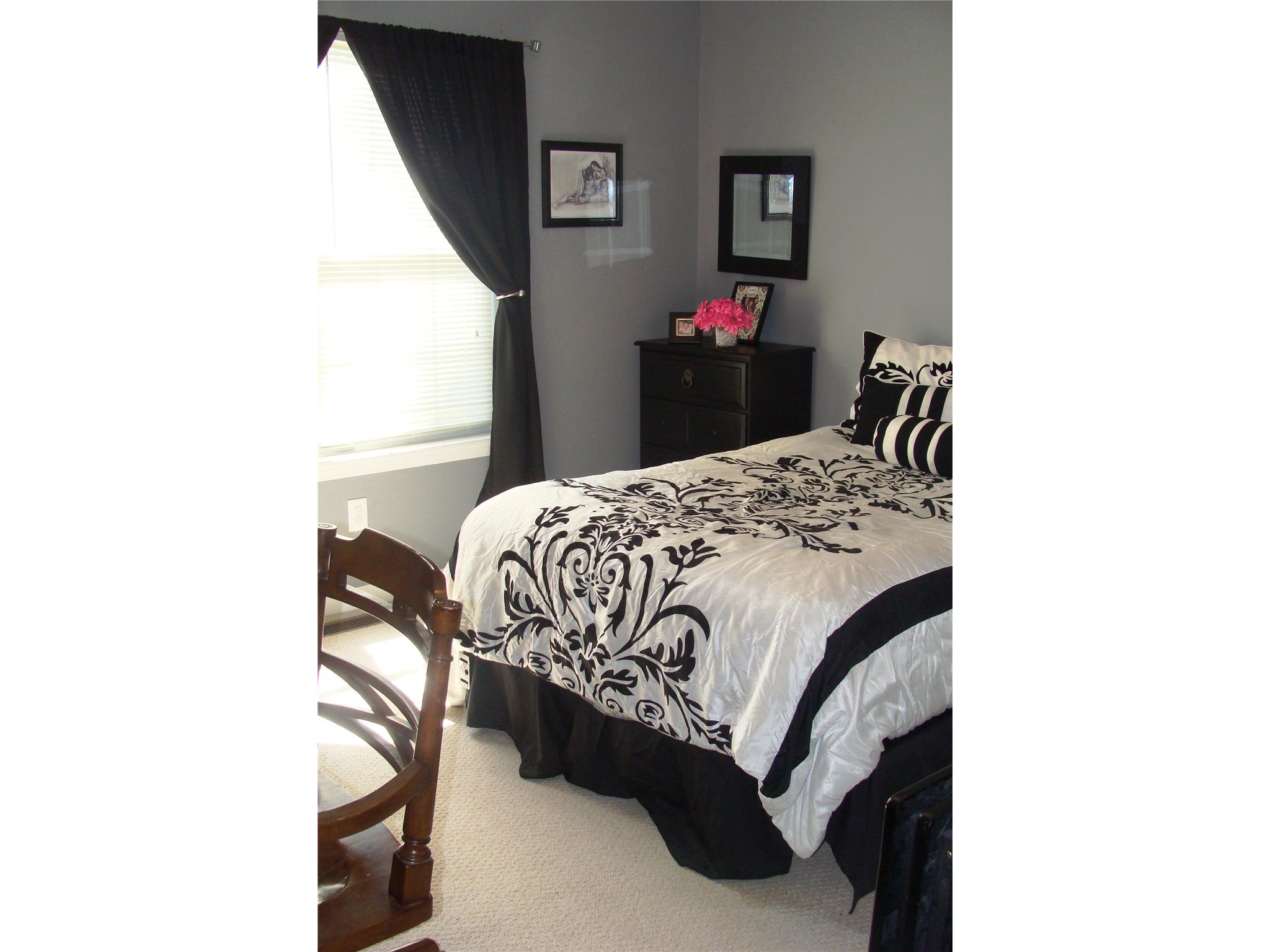 9640 Crestview Ter, Gainesville, GA 30506 photo 12