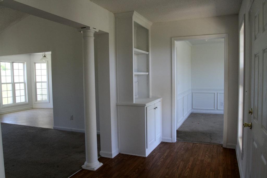 1608 Queens Dr, Winder, GA 30680 photo 2