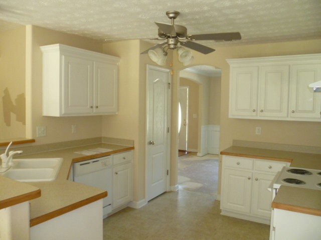560 Bryson Trl, Monroe, GA 30655 photo 11