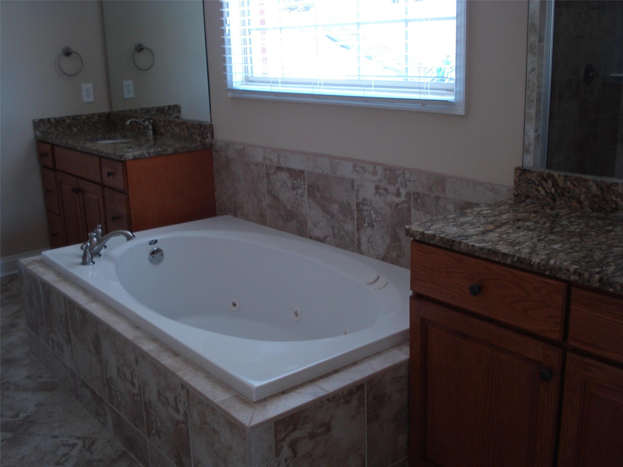 9207 Golfview Cir, Covington, GA 30014 photo 11