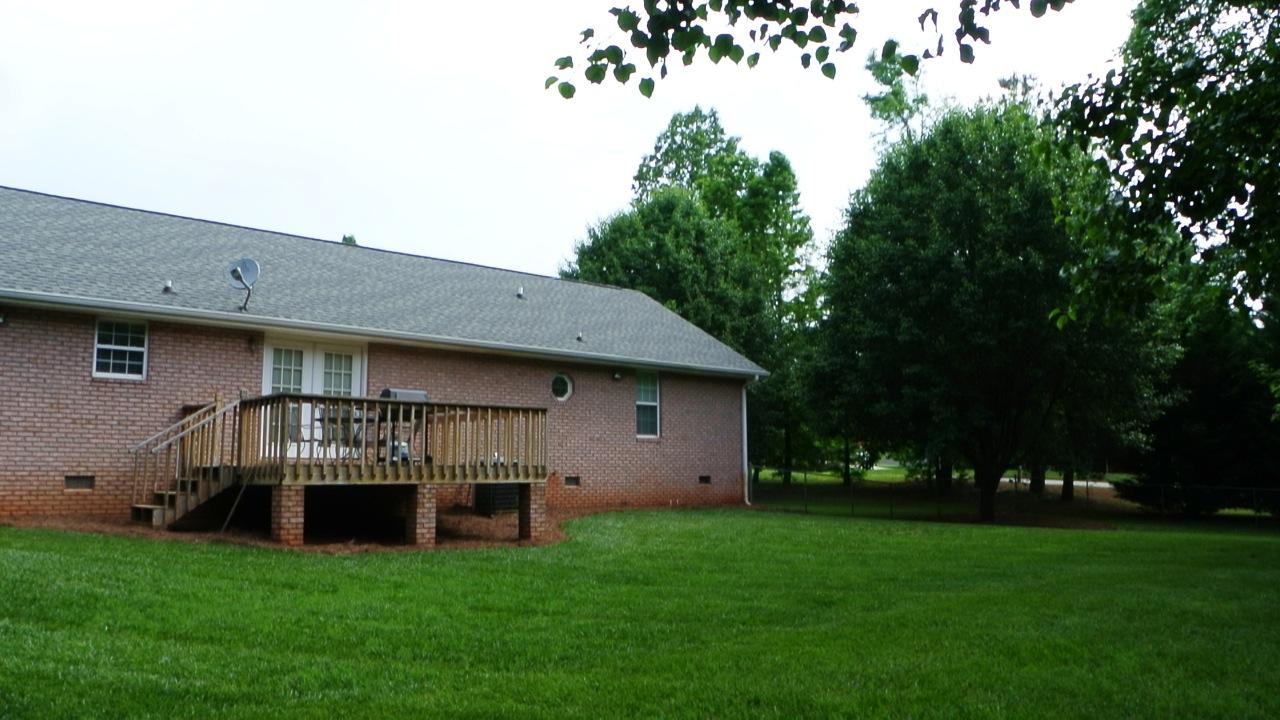 7165 Cedar Hill Dr, Gainesville, GA 30507 photo 5