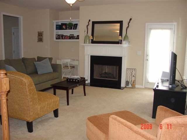 3704 Baxley Point Dr, Suwanee, GA 30024 photo 2