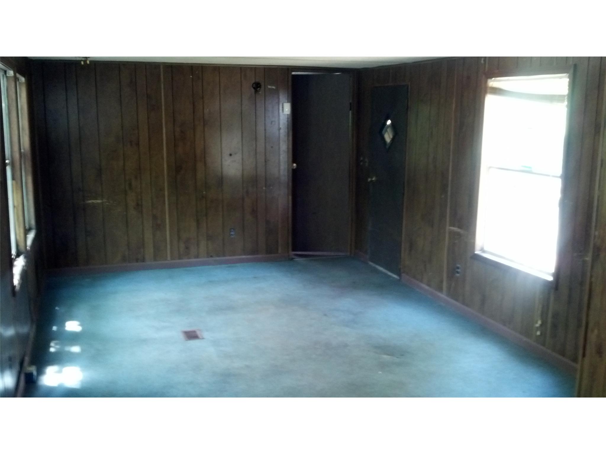 455 E Walnut St, Cornelia, GA 30531 photo 5