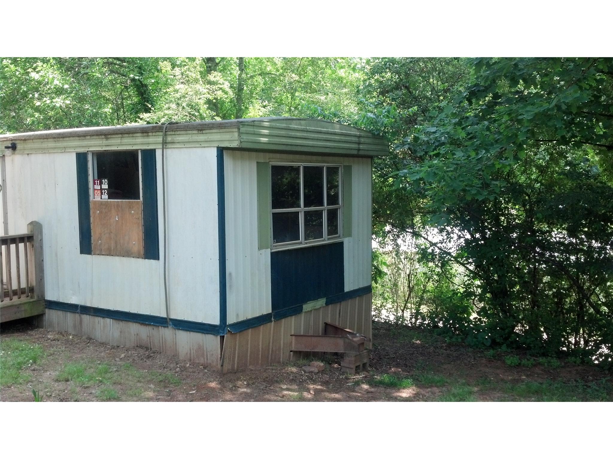 455 E Walnut St, Cornelia, GA 30531 photo 2