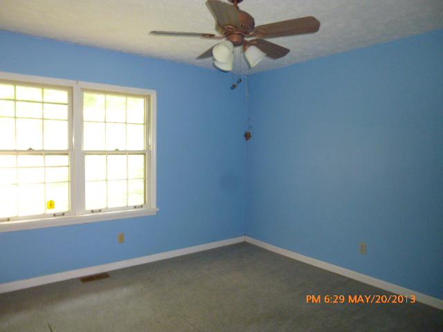 807 Milliken Ter, Lagrange, GA 30240 photo 11