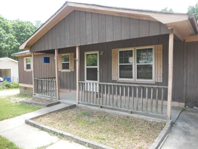 397 Castle Ave, Winder, GA 30680 photo 2