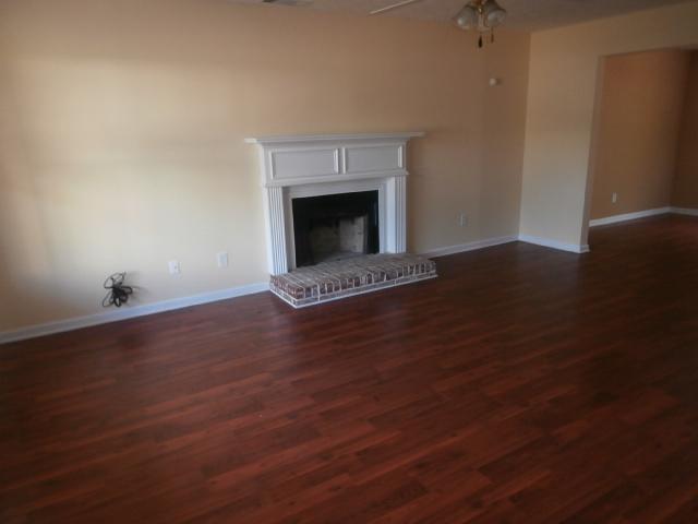 80 Lewis Ln, Covington, GA 30016 photo 5