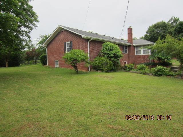321 Hinton Cir, Covington, GA 30016 photo 8