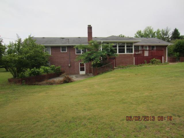 321 Hinton Cir, Covington, GA 30016 photo 5