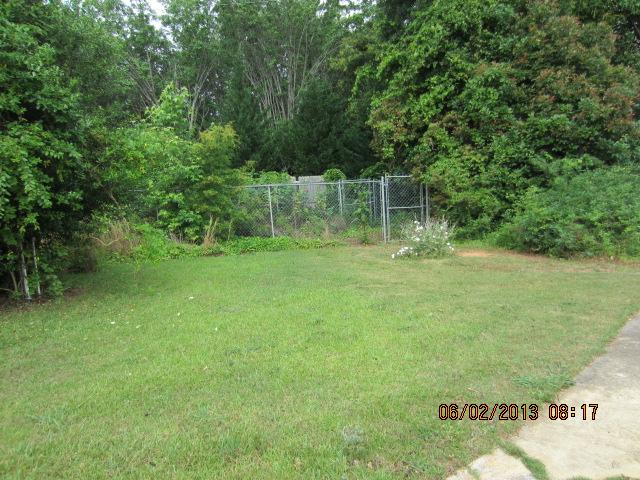 321 Hinton Cir, Covington, GA 30016 photo 6