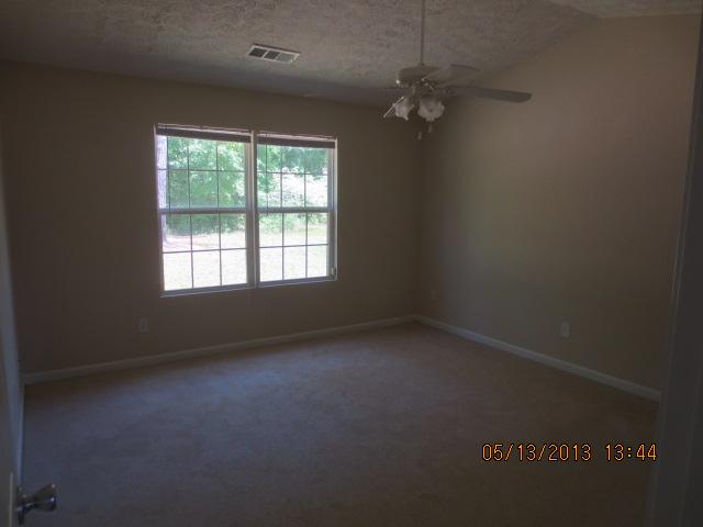 308 Clydes Way, Jackson, GA 30233 photo 6