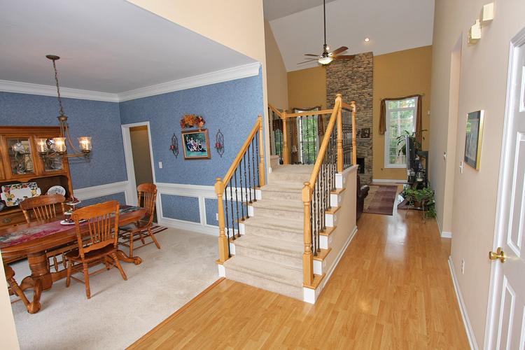 605 Ruby Forest Pkwy, Suwanee, GA 30024 photo 3