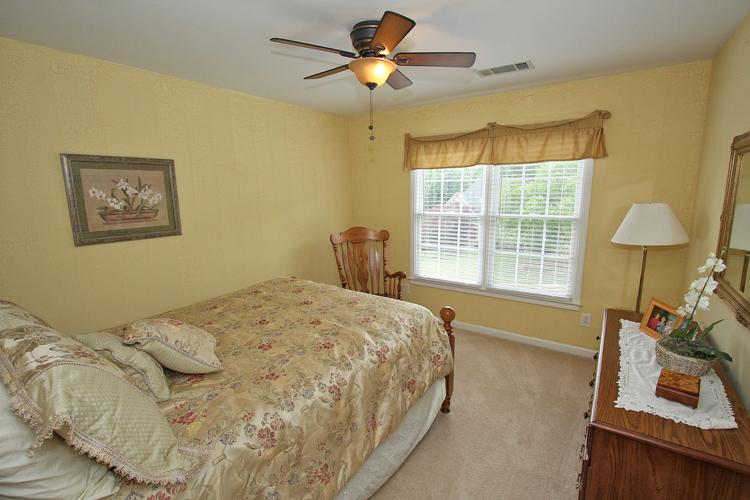 605 Ruby Forest Pkwy, Suwanee, GA 30024 photo 16