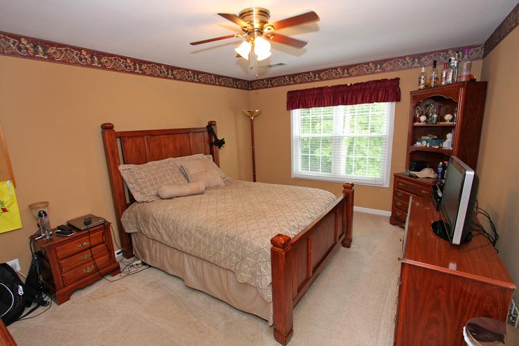 605 Ruby Forest Pkwy, Suwanee, GA 30024 photo 17