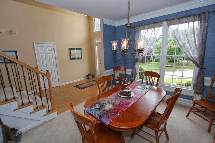605 Ruby Forest Pkwy, Suwanee, GA 30024 photo 5