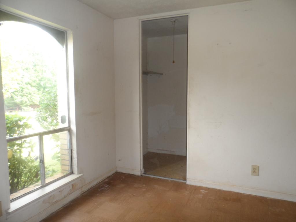 2823 Haddon Dr, Rex, GA 30273 photo 14